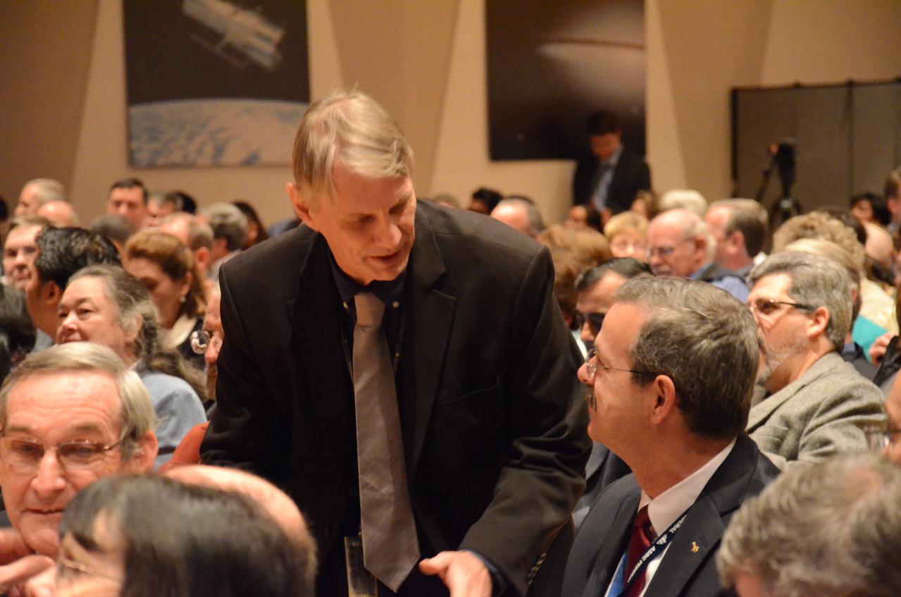 Astronauts Piers Sellers and Scott Altman chatting prior to the start of a town hall meeting at NASA Goddard.   Senator Mikulski views the James Webb Space Telescope being assembled in a clean room at Goddard. Webb project manager Bill Oches talked to the Senator about the progress being made with the installation of its 18 primary mirrors. The James Webb Space Telescope is the scientific successor to NASA's Hubble Space Telescope.  Maryland's Sen. Barbara Mikulski greeted employees at NASA's Goddard Space Flight Center in Greenbelt, Maryland, during a packed town hall meeting Jan. 6, 2015. She discussed her history with Goddard and appropriations for NASA in 2016.  Read more: <a href="http://www.nasa.gov/feature/goddard/2016/maryland-sen-barbara-mikulski-visits-nasa-goddard" rel="nofollow">www.nasa.gov/feature/goddard/2016/maryland-sen-barbara-mi...</a>  Credit: NASA/Goddard/Rebecca Roth  <b><a href="http://www.nasa.gov/audience/formedia/features/MP_Photo_Guidelines.html" rel="nofollow">NASA image use policy.</a></b>  <b><a href="http://www.nasa.gov/centers/goddard/home/index.html" rel="nofollow">NASA Goddard Space Flight Center</a></b> enables NASA’s mission through four scientific endeavors: Earth Science, Heliophysics, Solar System Exploration, and Astrophysics. Goddard plays a leading role in NASA’s accomplishments by contributing compelling scientific knowledge to advance the Agency’s mission.  <b>Follow us on <a href="http://twitter.com/NASAGoddardPix" rel="nofollow">Twitter</a></b>  <b>Like us on <a href="http://www.facebook.com/pages/Greenbelt-MD/NASA-Goddard/395013845897?ref=tsd" rel="nofollow">Facebook</a></b>  <b>Find us on <a href="http://instagrid.me/nasagoddard/?vm=grid" rel="nofollow">Instagram</a></b>