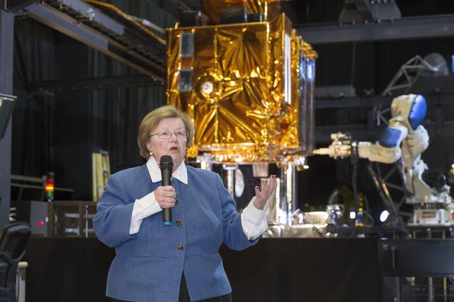 NASA image: Senator Barbara Mikulski Visits NASA Goddard
