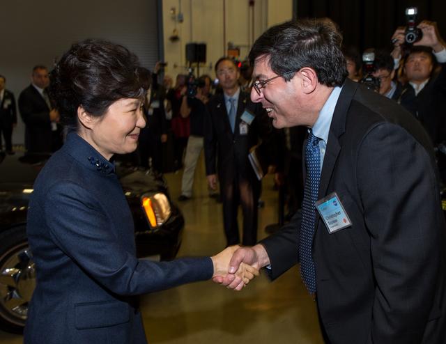NASA image: President Park Geun-hye of South Korea Visits NASA Goddard