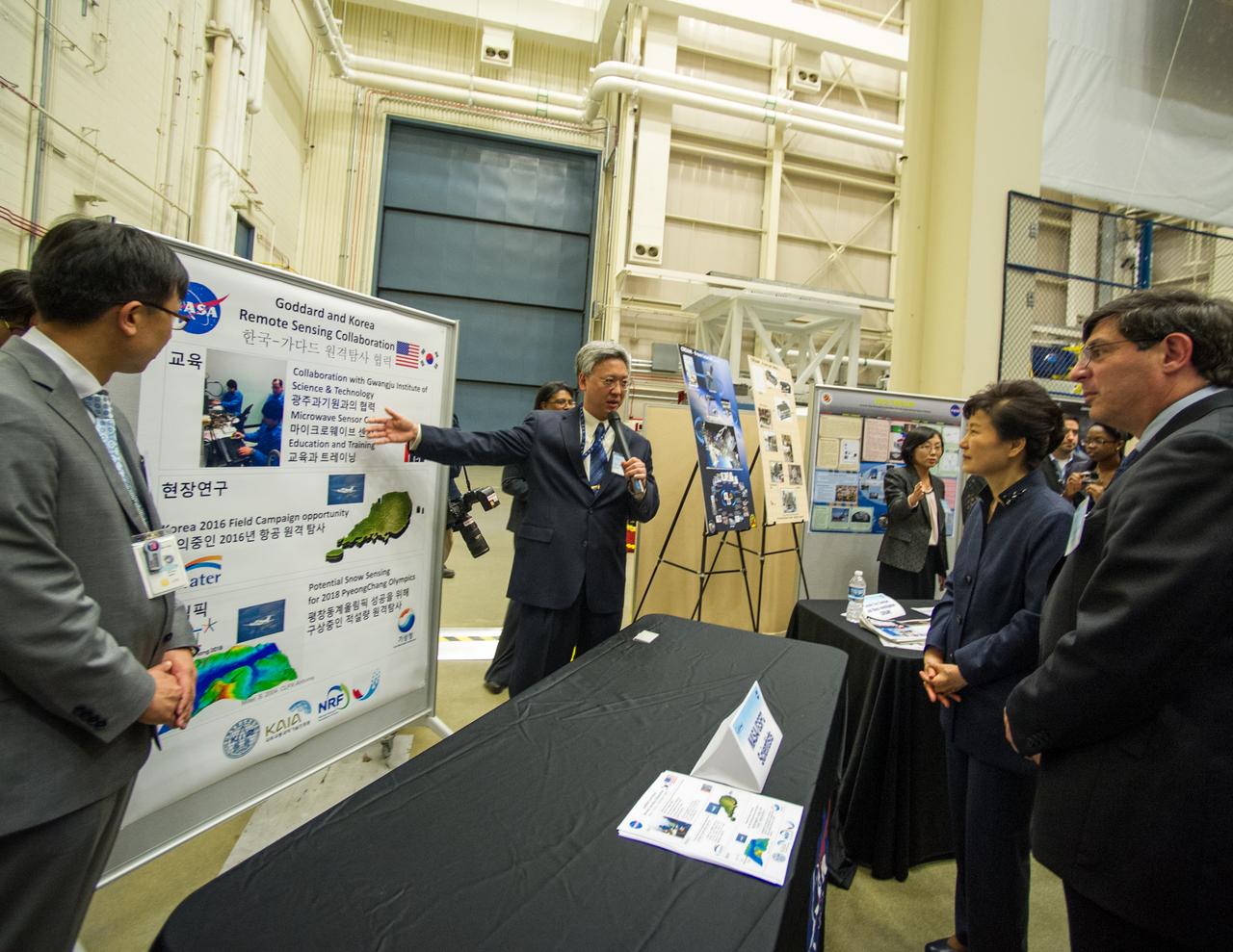 As part of her visit to the United States, President Park Geun-hye of South Korea visited NASA’s Goddard Space Flight Center in Greenbelt, Md. On Oct. 14, 2015. The visit offered an opportunity to celebrate past collaborative efforts between the American and South Korean space programs along with presentations on current projects and programs underway at Goddard.  Credit: NASA/Goddard/Bill Hrybyk  <b><a href="http://www.nasa.gov/audience/formedia/features/MP_Photo_Guidelines.html" rel="nofollow">NASA image use policy.</a></b>  <b><a href="http://www.nasa.gov/centers/goddard/home/index.html" rel="nofollow">NASA Goddard Space Flight Center</a></b> enables NASA’s mission through four scientific endeavors: Earth Science, Heliophysics, Solar System Exploration, and Astrophysics. Goddard plays a leading role in NASA’s accomplishments by contributing compelling scientific knowledge to advance the Agency’s mission.  <b>Follow us on <a href="http://twitter.com/NASAGoddardPix" rel="nofollow">Twitter</a></b>  <b>Like us on <a href="http://www.facebook.com/pages/Greenbelt-MD/NASA-Goddard/395013845897?ref=tsd" rel="nofollow">Facebook</a></b>  <b>Find us on <a href="http://instagrid.me/nasagoddard/?vm=grid" rel="nofollow">Instagram</a></b>   