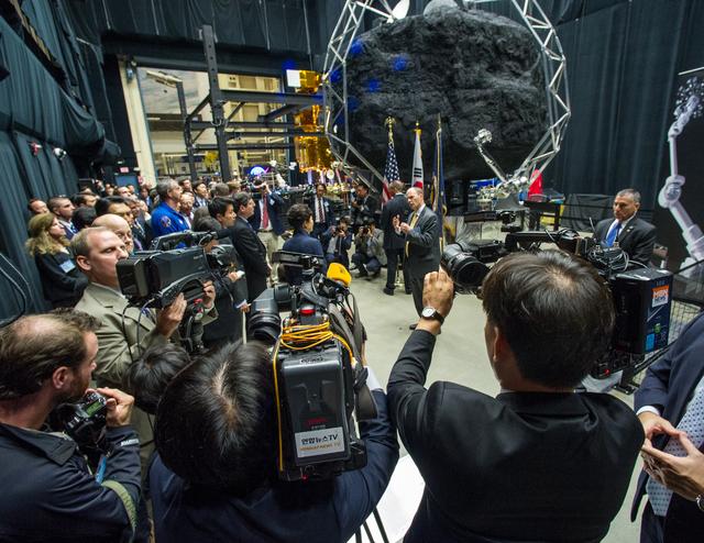 NASA image: President Park Geun-hye of South Korea Visits NASA Goddard