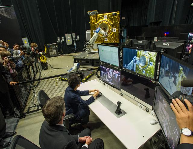 NASA image: President Park Geun-hye of South Korea Visits NASA Goddard