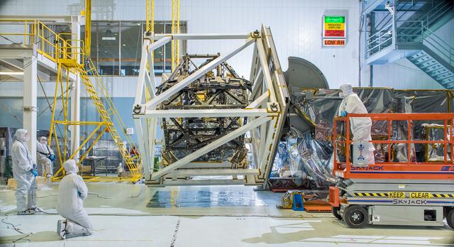 NASA image: NASA's Webb Telescope ISIM Gets Cubed for Gravity Test