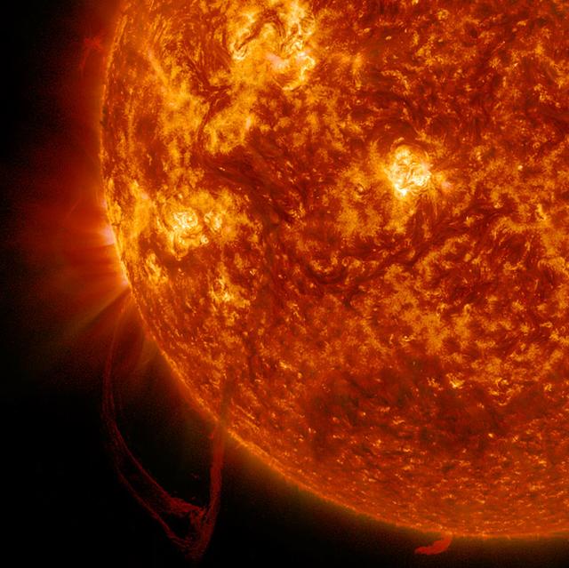The Sun sported a very long filament that stretched out over 500,000 miles (800,000 km) and was visible for several days (June 3-4, 2014). It broke apart and dissipated soon after the end of the video clip. Filaments are tenuous strands of plasma held above the Sun's surface by magnetic forces. They appear darker because their temperature is somewhat cooler than that of the Sun's surface. The still image, shown in a combination of two wavelengths of extreme ultraviolet light, was taken at 11:33 UT on June 4. Credit: NASA/Goddard/Solar Dynamics Observatory <b><a href="http://www.nasa.gov/audience/formedia/features/MP_Photo_Guidelines.html" rel="nofollow">NASA image use policy.</a></b> <b><a href="http://www.nasa.gov/centers/goddard/home/index.html" rel="nofollow">NASA Goddard Space Flight Center</a></b> enables NASA’s mission through four scientific endeavors: Earth Science, Heliophysics, Solar System Exploration, and Astrophysics. Goddard plays a leading role in NASA’s accomplishments by contributing compelling scientific knowledge to advance the Agency’s mission. <b>Follow us on <a href="http://twitter.com/NASAGoddardPix" rel="nofollow">Twitter</a></b> <b>Like us on <a href="http://www.facebook.com/pages/Greenbelt-MD/NASA-Goddard/395013845897?ref=tsd" rel="nofollow">Facebook</a></b> <b>Find us on <a href="http://instagram.com/nasagoddard?vm=grid" rel="nofollow">Instagram</a></b>