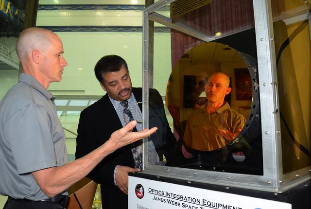 NASA image: Dr. Neil deGrasse Tyson Visits NASA Goddard