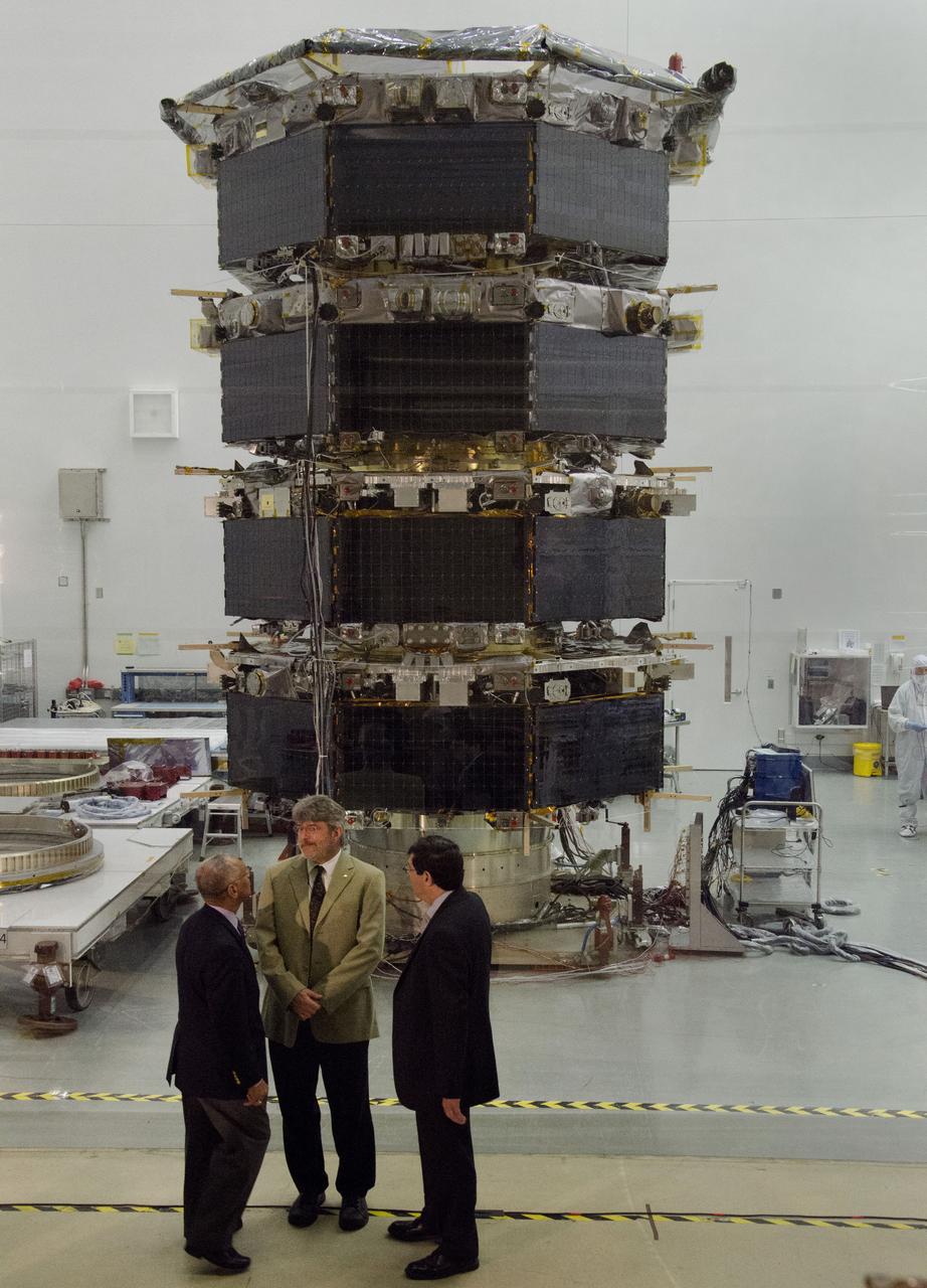 NASA Administrator Charles Bolden got a firsthand look at work being done on the four Magnetospheric Multiscale (MMS) spacecraft during his visit to the agency's Goddard Space Flight Center in Greenbelt, Maryland, on May 12. Standing 20 feet high inside a Goddard clean room, the spacecraft were in their "four-stack" formation, similar to how they will be arranged inside their launch vehicle. The MMS spacecraft recently completed vibration testing. With MMS as a backdrop, Bolden and Goddard Center Director Chris Scolese discussed the mission, ground testing and preparations for launch with project personnel. Read more: <a href="http://go.nasa.gov/1jSza7E" rel="nofollow">go.nasa.gov/1jSza7E</a> Credit: NASA/Goddard/Rebecca Roth <b><a href="http://www.nasa.gov/audience/formedia/features/MP_Photo_Guidelines.html" rel="nofollow">NASA image use policy.</a></b> <b><a href="http://www.nasa.gov/centers/goddard/home/index.html" rel="nofollow">NASA Goddard Space Flight Center</a></b> enables NASA’s mission through four scientific endeavors: Earth Science, Heliophysics, Solar System Exploration, and Astrophysics. Goddard plays a leading role in NASA’s accomplishments by contributing compelling scientific knowledge to advance the Agency’s mission. <b>Follow us on <a href="http://twitter.com/NASAGoddardPix" rel="nofollow">Twitter</a></b> <b>Like us on <a href="http://www.facebook.com/pages/Greenbelt-MD/NASA-Goddard/395013845897?ref=tsd" rel="nofollow">Facebook</a></b> <b>Find us on <a href="http://instagram.com/nasagoddard?vm=grid" rel="nofollow">Instagram</a></b>