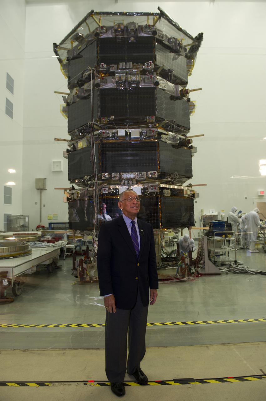 NASA Administrator Charles Bolden got a firsthand look at work being done on the four Magnetospheric Multiscale (MMS) spacecraft during his visit to the agency's Goddard Space Flight Center in Greenbelt, Maryland, on May 12. Standing 20 feet high inside a Goddard clean room, the spacecraft were in their "four-stack" formation, similar to how they will be arranged inside their launch vehicle. The MMS spacecraft recently completed vibration testing. With MMS as a backdrop, Bolden and Goddard Center Director Chris Scolese discussed the mission, ground testing and preparations for launch with project personnel. Read more: <a href="http://go.nasa.gov/1jSza7E" rel="nofollow">go.nasa.gov/1jSza7E</a> Credit: NASA/Goddard/Bill Hrybyk <b><a href="http://www.nasa.gov/audience/formedia/features/MP_Photo_Guidelines.html" rel="nofollow">NASA image use policy.</a></b> <b><a href="http://www.nasa.gov/centers/goddard/home/index.html" rel="nofollow">NASA Goddard Space Flight Center</a></b> enables NASA’s mission through four scientific endeavors: Earth Science, Heliophysics, Solar System Exploration, and Astrophysics. Goddard plays a leading role in NASA’s accomplishments by contributing compelling scientific knowledge to advance the Agency’s mission. <b>Follow us on <a href="http://twitter.com/NASAGoddardPix" rel="nofollow">Twitter</a></b> <b>Like us on <a href="http://www.facebook.com/pages/Greenbelt-MD/NASA-Goddard/395013845897?ref=tsd" rel="nofollow">Facebook</a></b> <b>Find us on <a href="http://instagram.com/nasagoddard?vm=grid" rel="nofollow">Instagram</a></b>