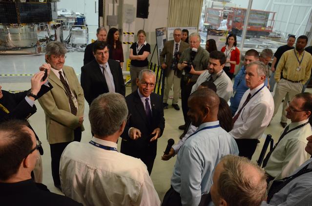 NASA image: NASA Administrator Visits Goddard, Discusses MMS