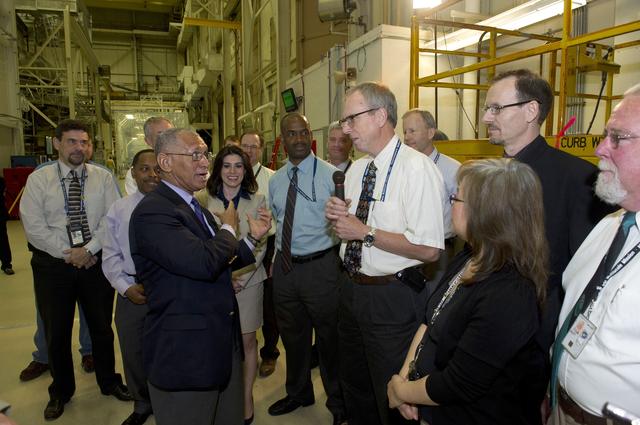 NASA image: NASA Administrator Visits Goddard, Discusses MMS