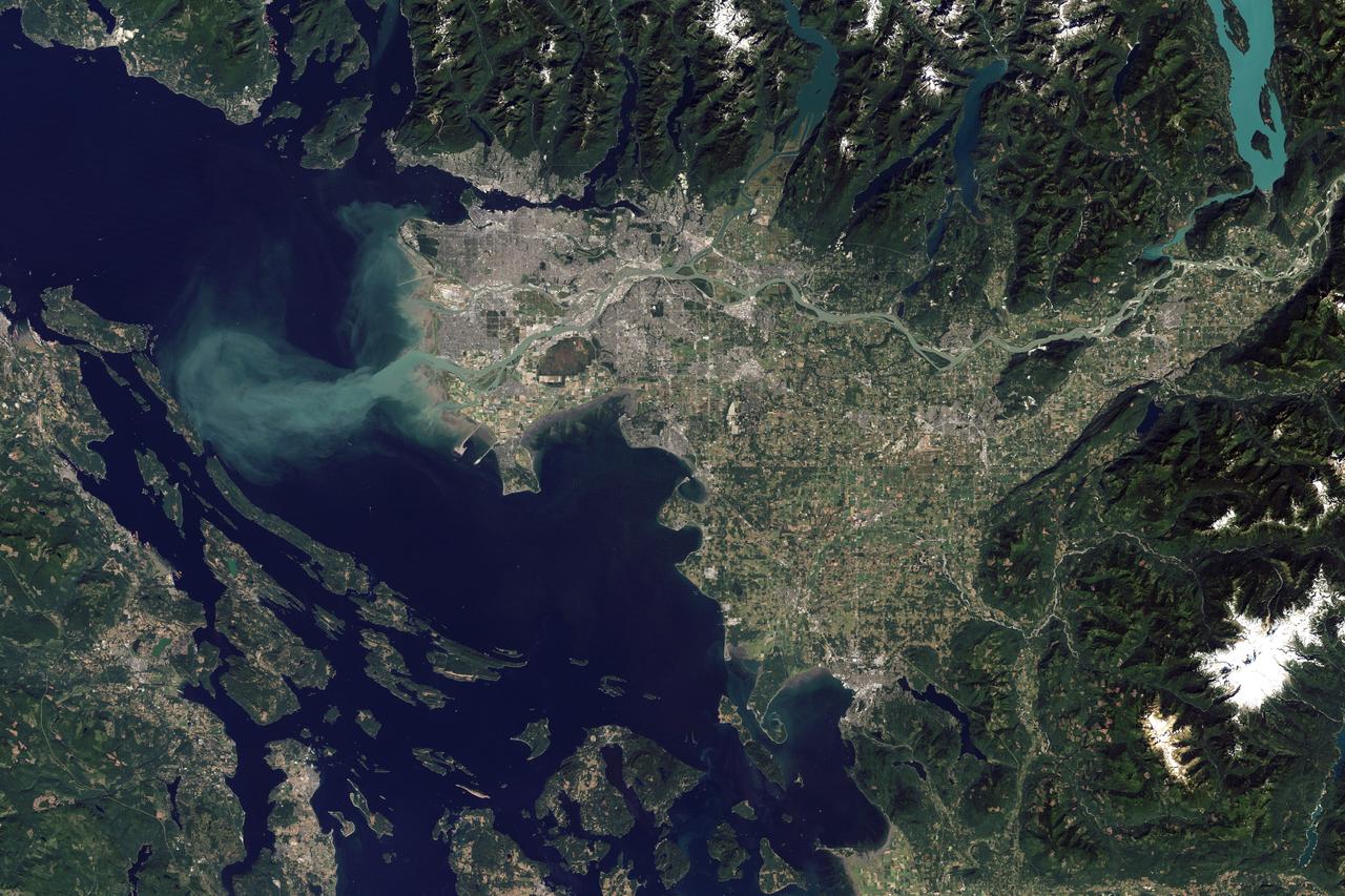 The Thematic Mapper on the Landsat 5 satellite captured this image of Vancouver on September 7, 2011. Flowing through braided channels, the Fraser River meanders toward the sea, emptying through multiple outlets.  Moe info: <a href="http://earthobservatory.nasa.gov/IOTD/view.php?id=77368" rel="nofollow">earthobservatory.nasa.gov/IOTD/view.php?id=77368</a>  NASA Earth Observatory image created by Robert Simmon and Jesse Allen, using Landsat data provided by the United States Geological Survey.  Instrument: Landsat 5 - TM  Credit: <b><a href="http://www.earthobservatory.nasa.gov/" rel="nofollow"> NASA Earth Observatory</a></b>  <b><a href="http://www.nasa.gov/audience/formedia/features/MP_Photo_Guidelines.html" rel="nofollow">NASA image use policy.</a></b>  <b><a href="http://www.nasa.gov/centers/goddard/home/index.html" rel="nofollow">NASA Goddard Space Flight Center</a></b> enables NASA’s mission through four scientific endeavors: Earth Science, Heliophysics, Solar System Exploration, and Astrophysics. Goddard plays a leading role in NASA’s accomplishments by contributing compelling scientific knowledge to advance the Agency’s mission.  <b>Follow us on <a href="http://twitter.com/NASAGoddardPix" rel="nofollow">Twitter</a></b>  <b>Like us on <a href="http://www.facebook.com/pages/Greenbelt-MD/NASA-Goddard/395013845897?ref=tsd" rel="nofollow">Facebook</a></b>  <b>Find us on <a href="http://instagram.com/nasagoddard?vm=grid" rel="nofollow">Instagram</a></b>