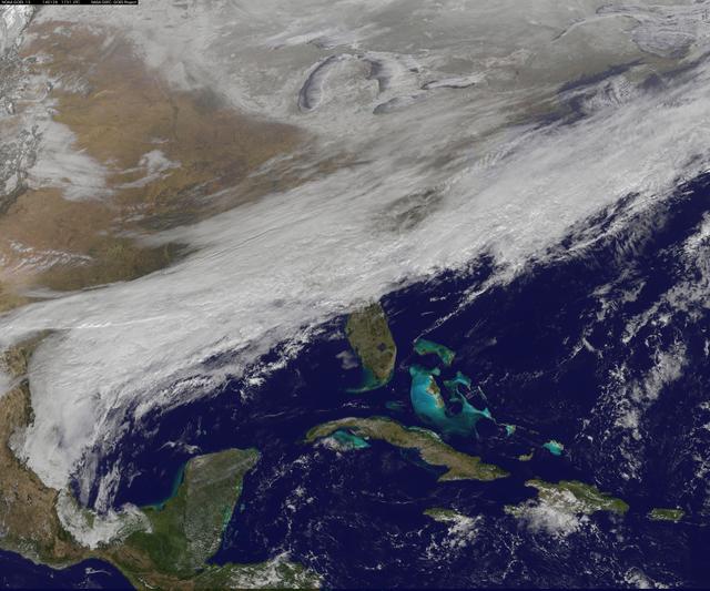NASA image: Satellite Shows an "Arctic Blanket" Over the U.S. [detail]