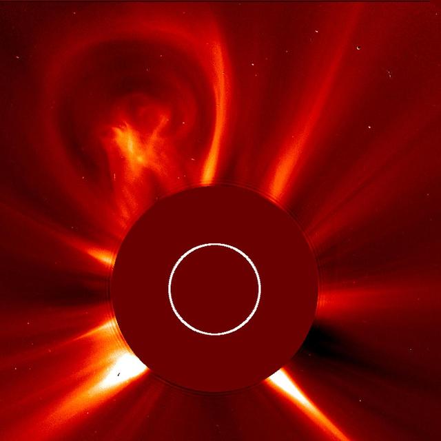 NASA image: Sun Releases Solar Light Bulb