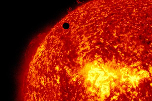 NASA image: SDO's Ultra-high Definition View of 2012 Venus Transit - 304 Angstrom