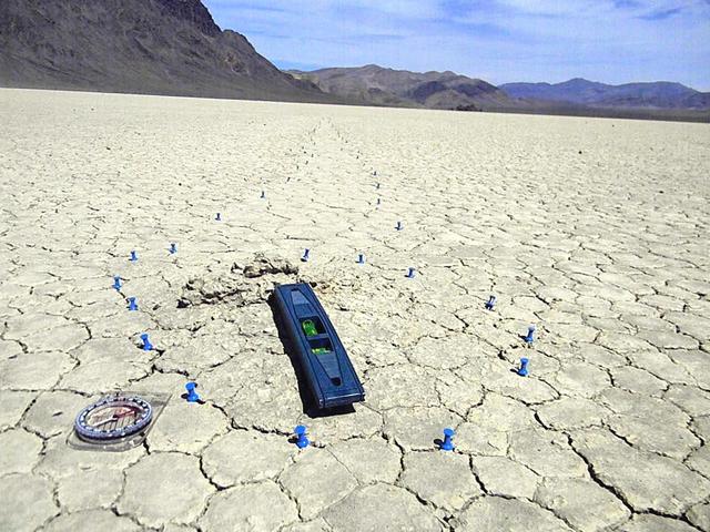 Mysterious Roving Rocks of Racetrack Playa