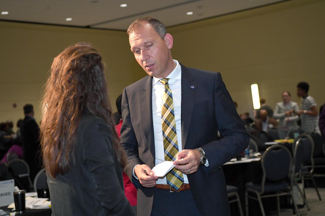 Sustaining Women in STEM Making the Shift SWIS  Nov 7, 2019 at Bowie State University Chrystal Johnson hosted event with panel discussion, speakers and breakout sessions 