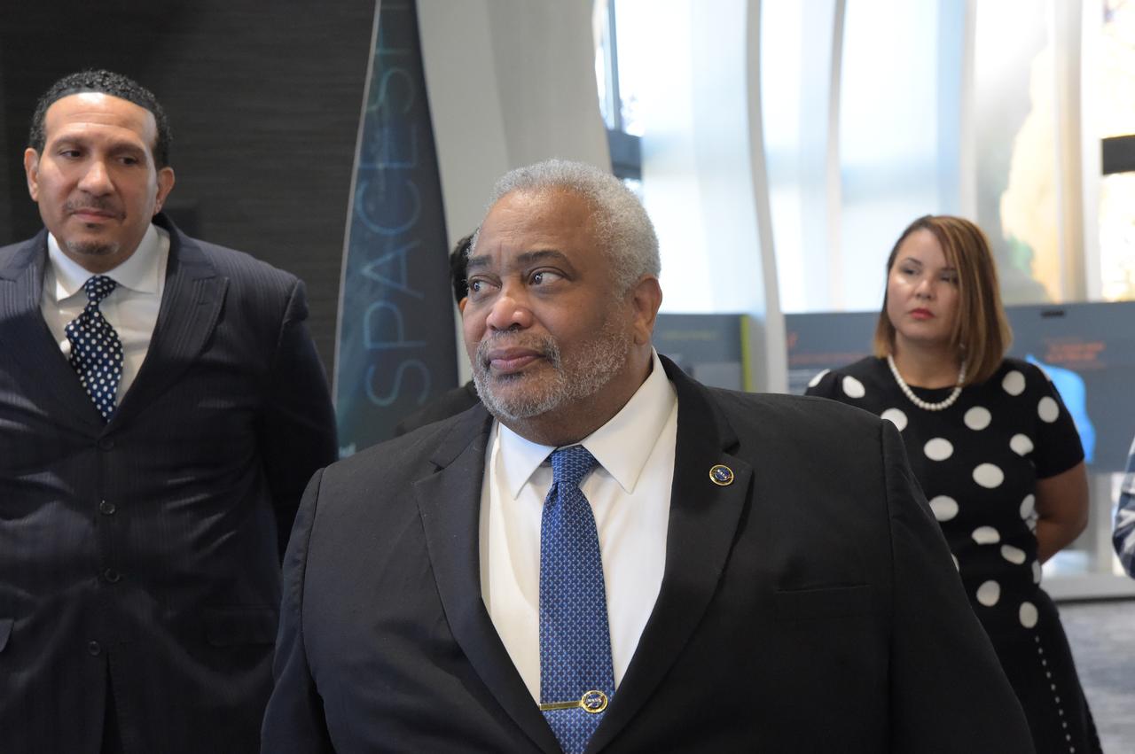 Delgado visit Nov 2,1 2019  Small Business Office  