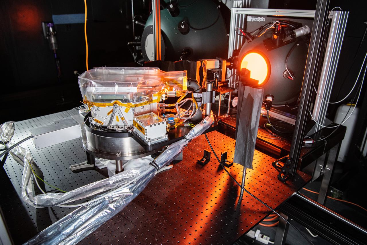 The SPEXone instrument undergoes cross calibration at NASA's Goddard Space Flight Center in Greenbelt,Maryland on April 20th, 2021. SPEXone is one of three instruments on NASA's Plankton, Aerosol, Cloud, ocean Ecosystem (PACE) observatory and has been developed by a Dutch consortium consisting of SRON Netherlands Institute for Space Research and Airbus Defence and Space Netherlands, supported by opto-mechanical expertise from TNO. SRON and Airbus DS NL are responsible for the design, manufacturing and testing of the instrument. The scientific lead is in the hands of SRON. SPEXone is a public-private initiative, funded by the Netherlands Space Office (NSO), the Netherlands Organization of Scientific Research (NWO), SRON and Airbus DS NL.