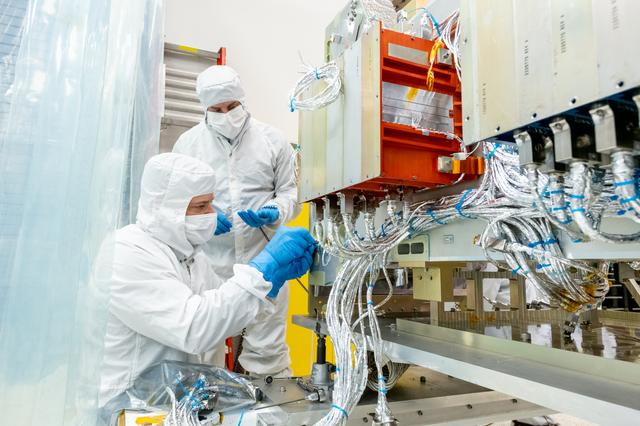 NASA image: OCI Electronic Box Integration