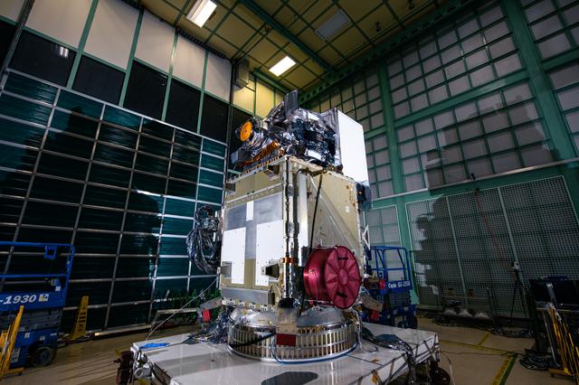 NASA image: OCI Installed to PACE Spacecraft