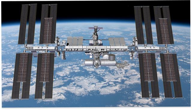 NASA image: ISS iROSA configuration