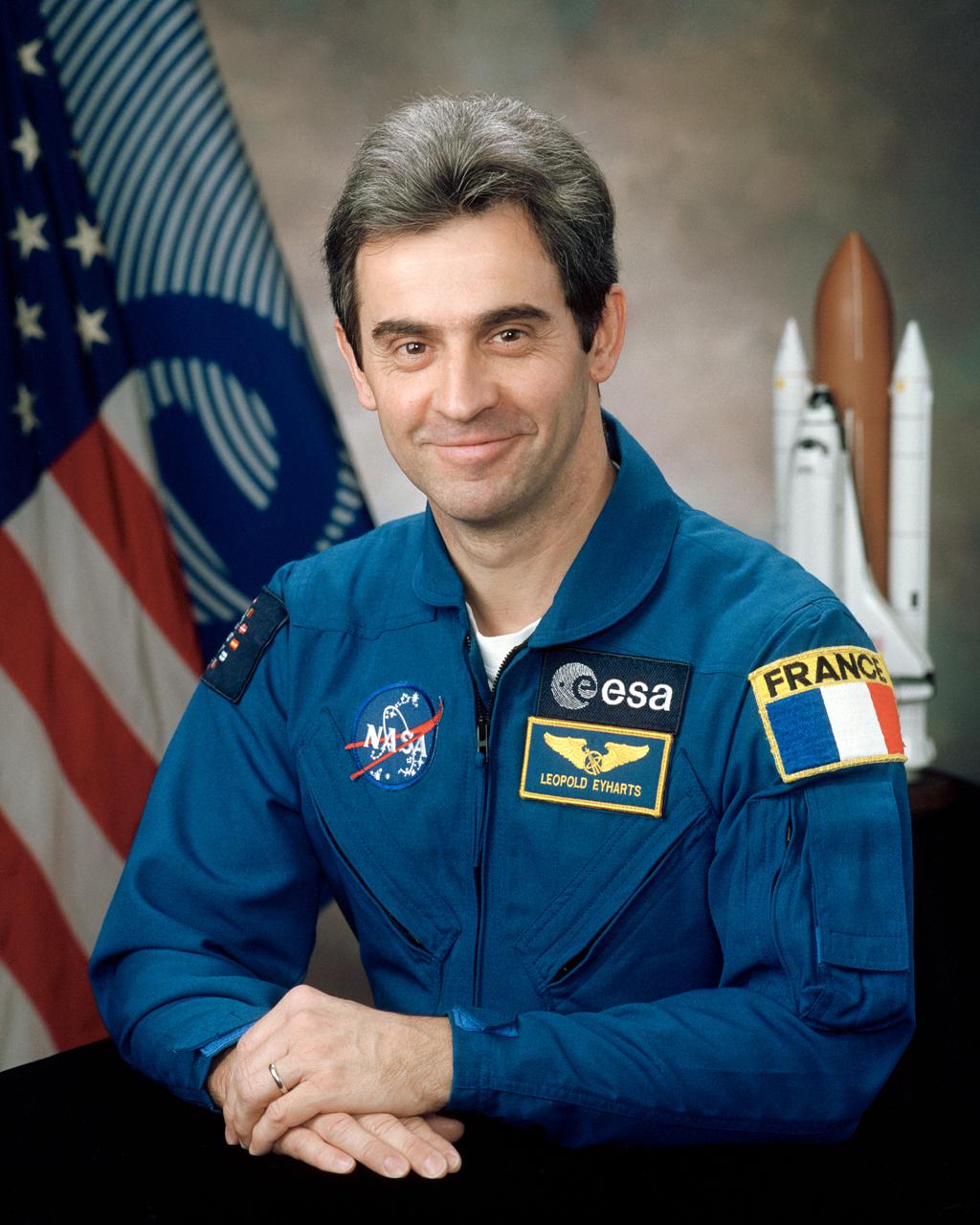 JSC2000-01694 (Feb 2000) --- Astronaut Leopold Eyharts, 1998 ASCAN/mission specialist representing the European Space Agency (ESA).