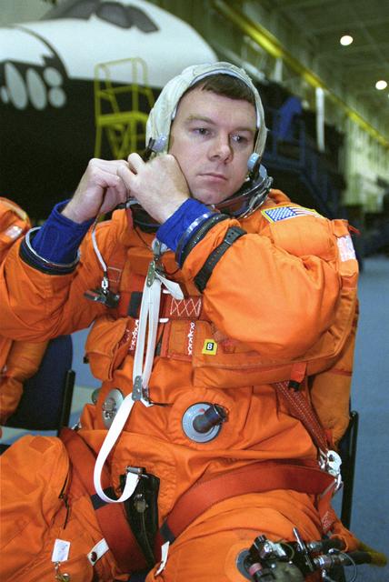 NASA image: STS-102 crew egress training in building 9