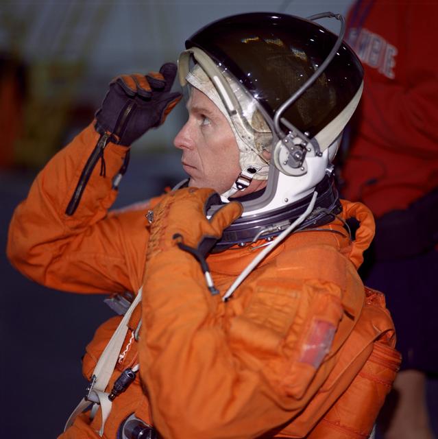 NASA image: STS-104 Preflight Emergency Egress Bailout Training at the NBL