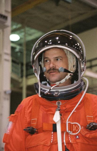 NASA image: STS-109 Bailout Training