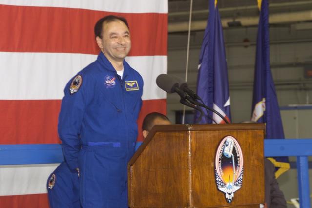 NASA image: Photographic documentation of the return of the STS-98 crew to Ellington Field