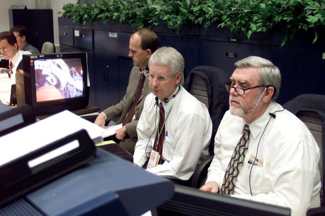 NASA image: Coverage of STS-104 Launch Coverage of Flight Controllers in MCC.