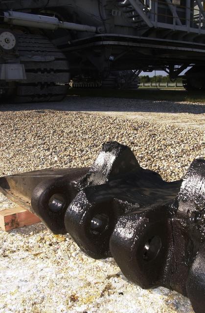 NASA image: KSC-00dig065