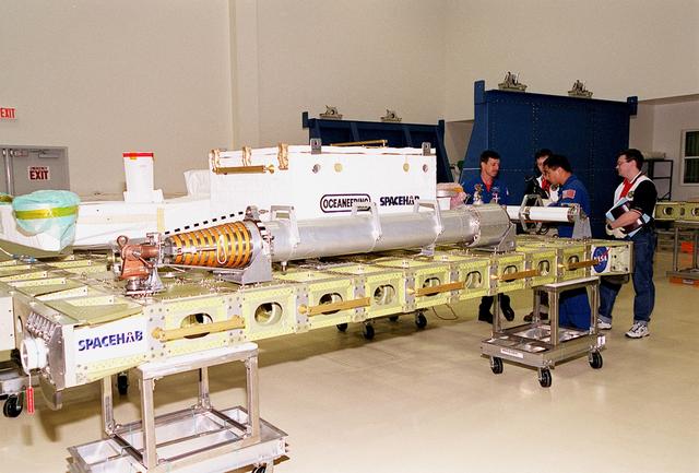 NASA image: KSC-00pp0029