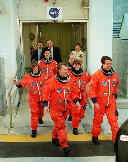 NASA image: KSC-00pp0052