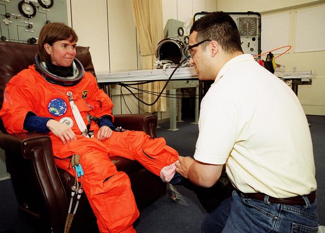 NASA image: KSC-00pp0071