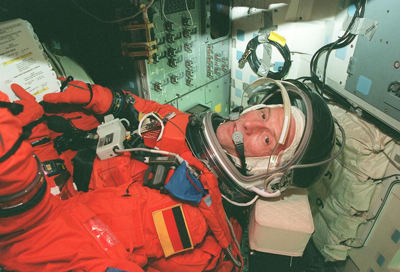 STS-99 Mission Specialist Gerhard Thiele, who is with the European Space Agency, goes through countdown procedures aboard the Space Shuttle Endeavour during Terminal Countdown Demonstration Test (TCDT) activities for the mission. The TCDT includes a simulation of the final launch countdown. STS-99 is the Shuttle Radar Topography Mission, which will chart a new course, using two antennae and a 200-foot-long section of space station-derived mast protruding from the payload bay to produce unrivaled 3-D images of the Earth's surface. The result of the Shuttle Radar Topography Mission could be close to 1 trillion measurements of the Earth's topography. Besides contributing to the production of better maps, these measurements could lead to improved water drainage modeling, more realistic flight simulators, better locations for cell phone towers, and enhanced navigation safety. Launch of Endeavour on the 11-day mission is scheduled for Jan. 31 at 12:47 p.m. EST