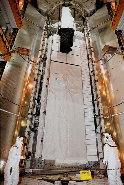 NASA image: KSC-00pp0087