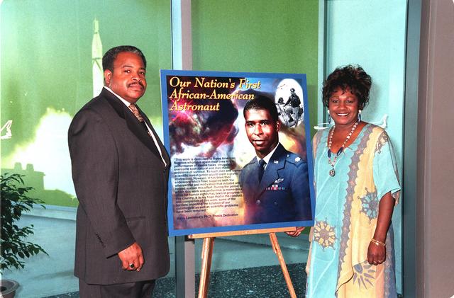 NASA image: KSC-00pp0239