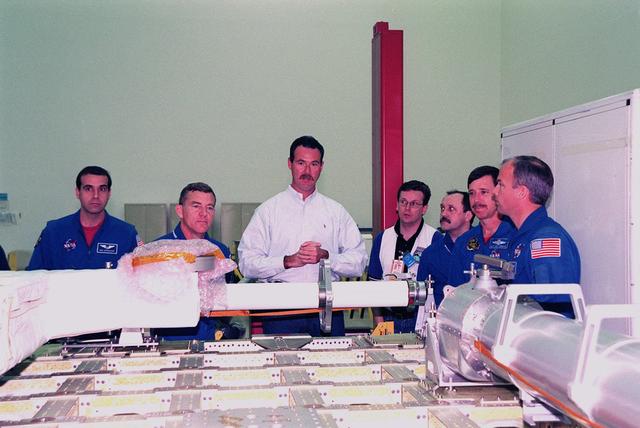 NASA image: KSC-00pp0271