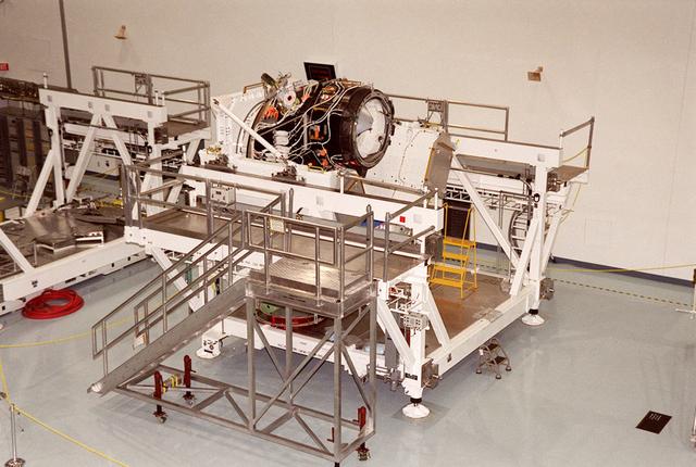 NASA image: KSC-00pp0293