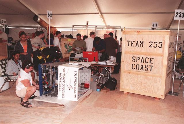 NASA image: KSC-00pp0316