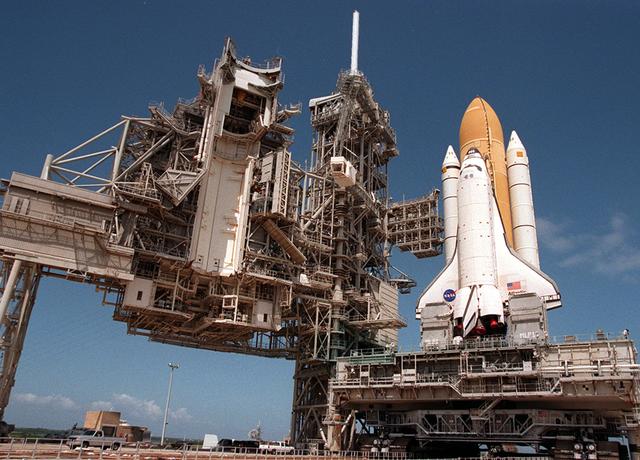 NASA image: KSC-00pp0410