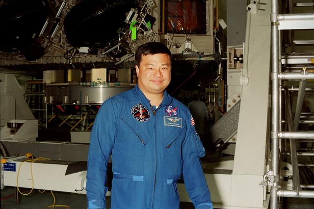 NASA image: KSC-00pp0770