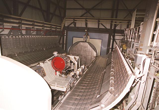 NASA image: KSC-00pp0874