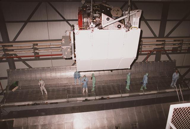 NASA image: KSC-00pp0877