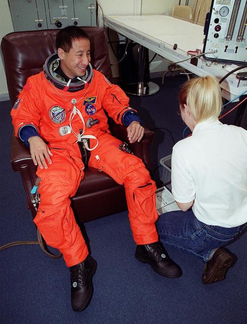 NASA image: KSC-00pp1256