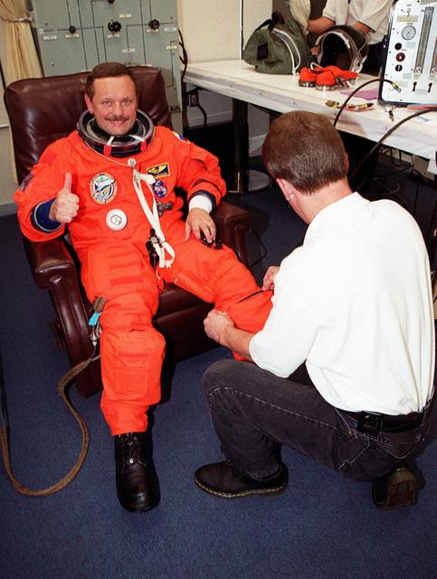 NASA image: KSC-00pp1257