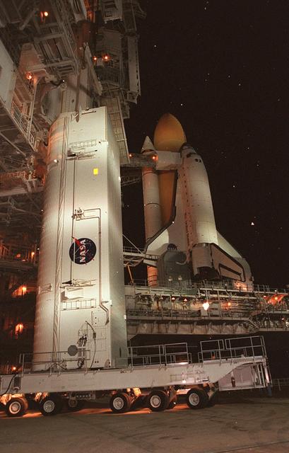 NASA image: KSC-00pp1352