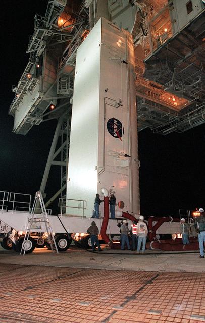 NASA image: KSC-00pp1353