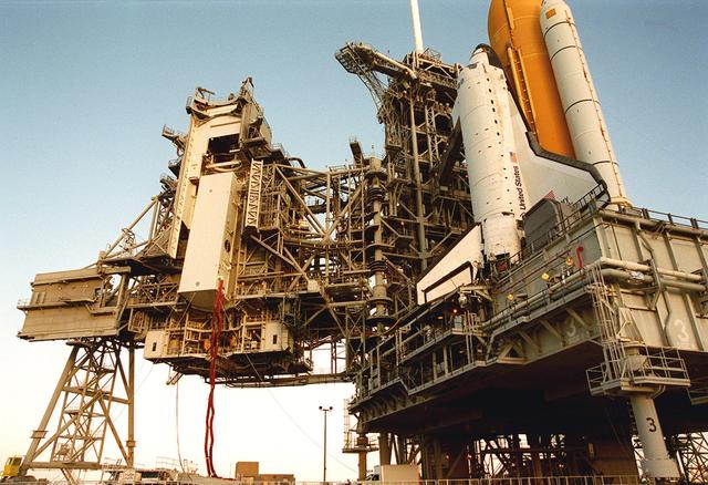 NASA image: KSC-00pp1356