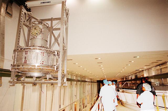 NASA image: KSC-00pp1405